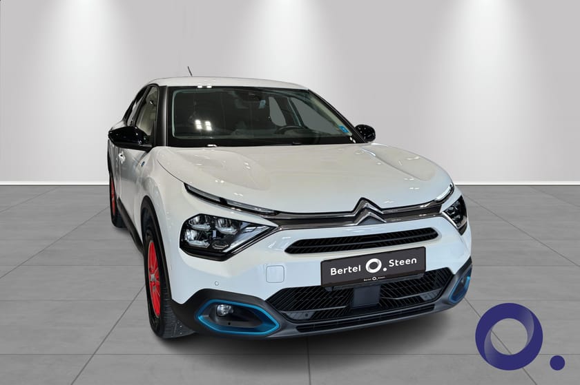 Bilde 1 av Citroën ë-C4 / ADAPTIV CRUISE / KEYLESS / OPPVARMET RATT /