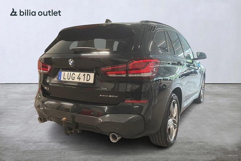 Bild 4 av BMW X1 xDrive20d M Sport Panorama Drag HUD H&K B-kamera Navi