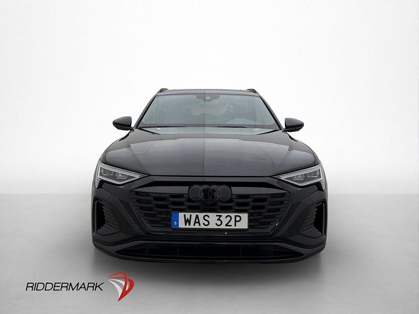 Bild 2 av Audi Q8 55 e-tron quattro