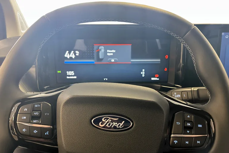 Ford E-Transit Courier