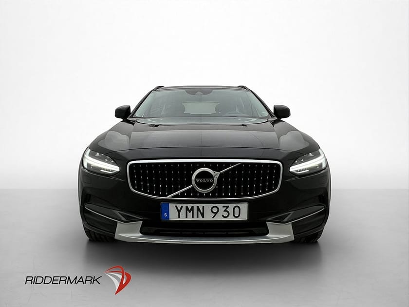 Bild 2 av Volvo V90 Cross Country D4 AWD VOC CarPlay Sensorer Drag