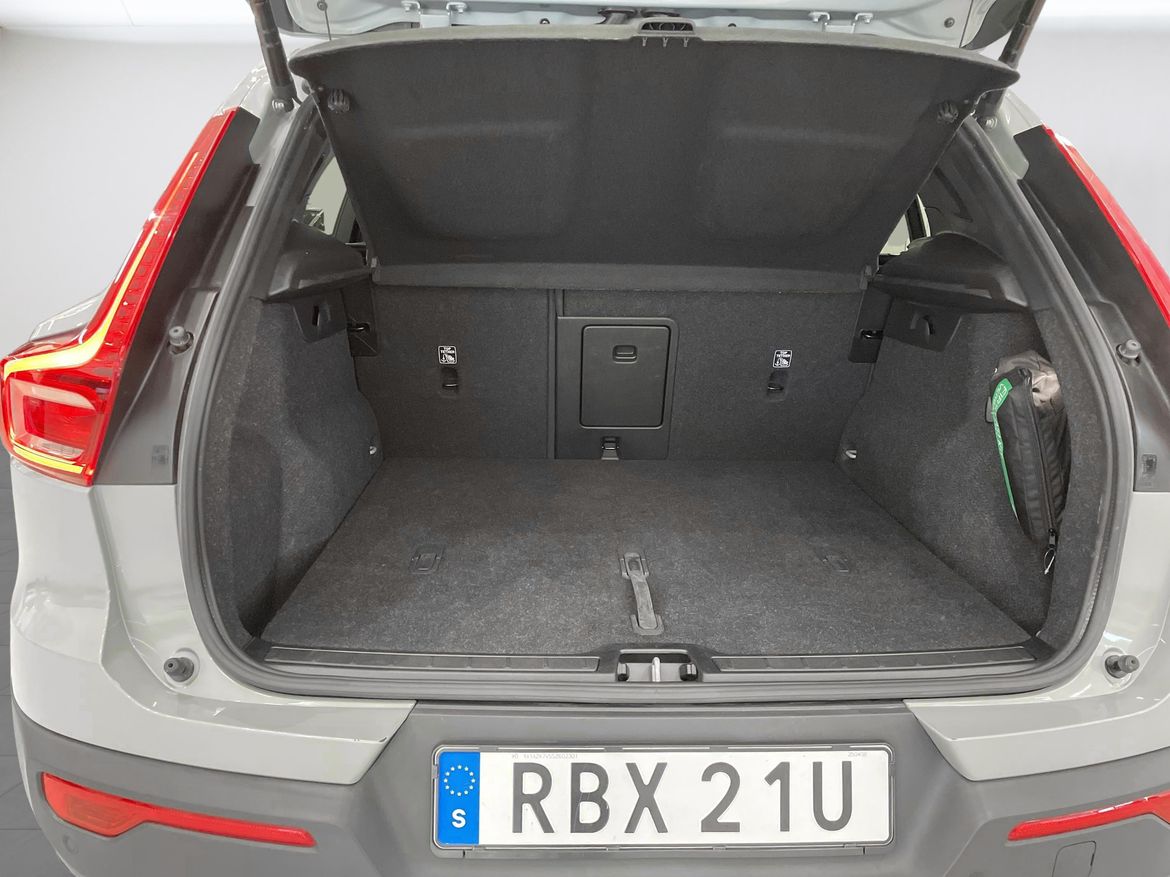 Volvo XC40 2025 - miniatyr 12
