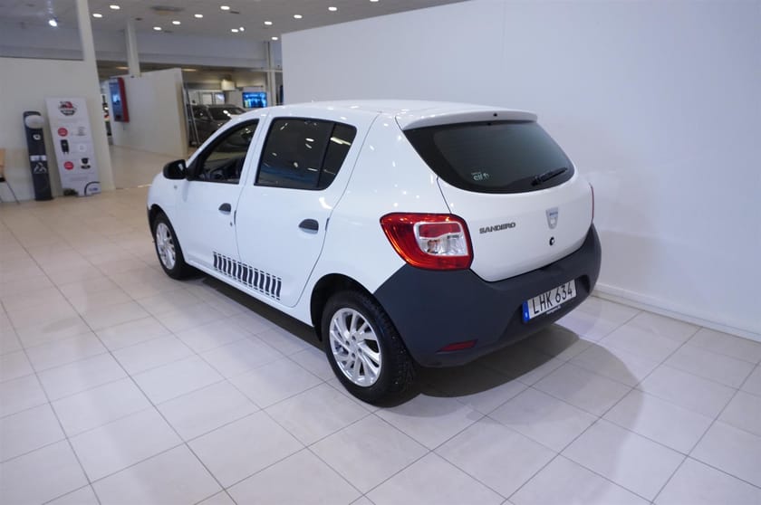 Bild 5 av Dacia Sandero 1,2 75hk Lågmilare Vinterhjul