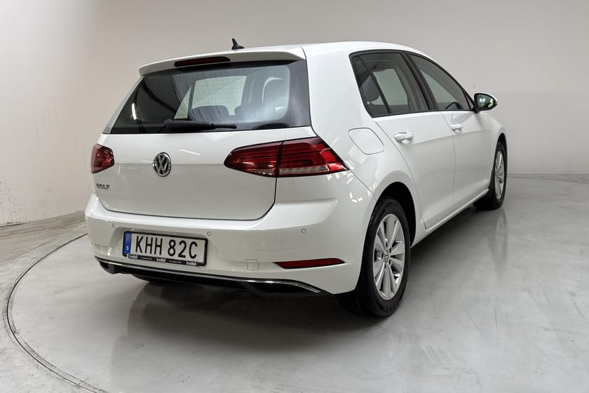 Bild 3 av Volkswagen Golf VII 1.0 TSI 5dr (115hk) Drag Backkamera