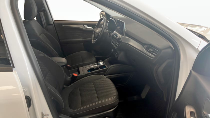 Bild 3 av Ford Kuga Plug-In Hybrid 2023.25MY, SUV BS SA, TITANIUM