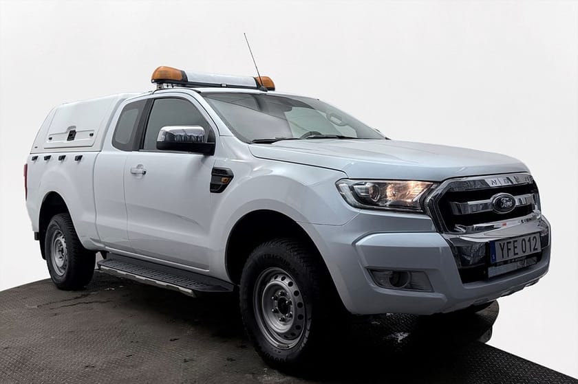 Bild 4 av Ford Ranger SuperCab 2.2 4x4 XLT Aut Drag 4-sits Flakkåpa Sidosteg LED-ramp MOMS