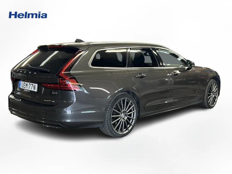 Bild 5 av 10 – Volvo V90 D4 Momentum Advanced Edition