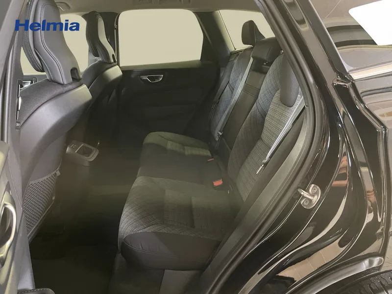Bild 13 av 15 – Volvo XC60 B5 Bensin Core