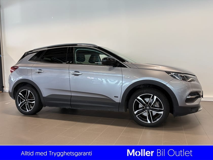 Bilde 2 av Opel Grandland Hybrid4 300 300hk Premium 4x4