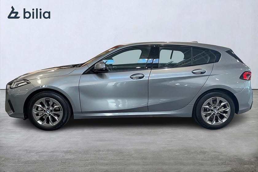 Bild 3 av BMW 120 | Farthållare | Backkamera | 17"