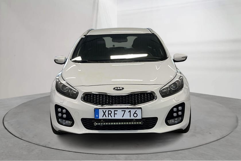 Bild 5 av Kia cee'd_sw Cee'd 1.6 SW (135hk) GT-Line GPS Drag Backkamera