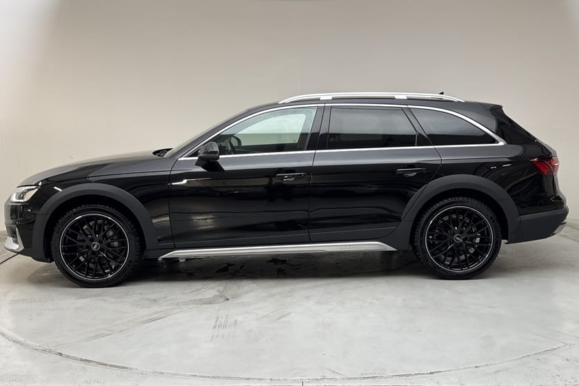 Bild 2 av Audi A4 allroad quattro 40 TDI (204hk) Proline,Matrix