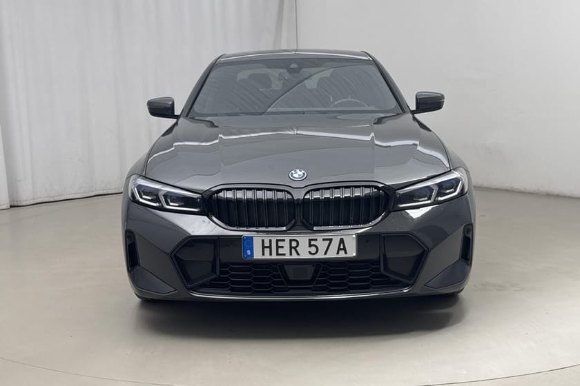 Bild 5 av BMW 330e xDrive Sedan 330 LCI, G20 (292hk) M Sport H/K