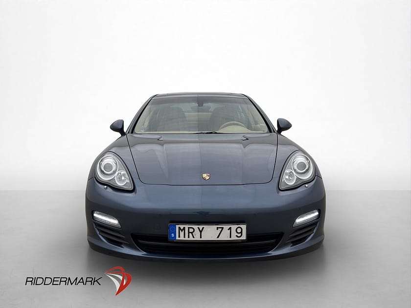 Bild 2 av Porsche Panamera Diesel 250hk Pano Kamera Navi Skinn Drag Sv.Såld