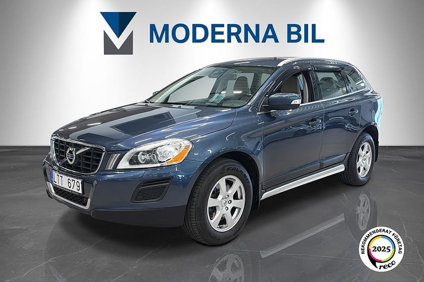 Bild 1 av Volvo XC60 D3 AWD Summum 163hk Dragkrok HuD Skinn PDC Nybesiktad