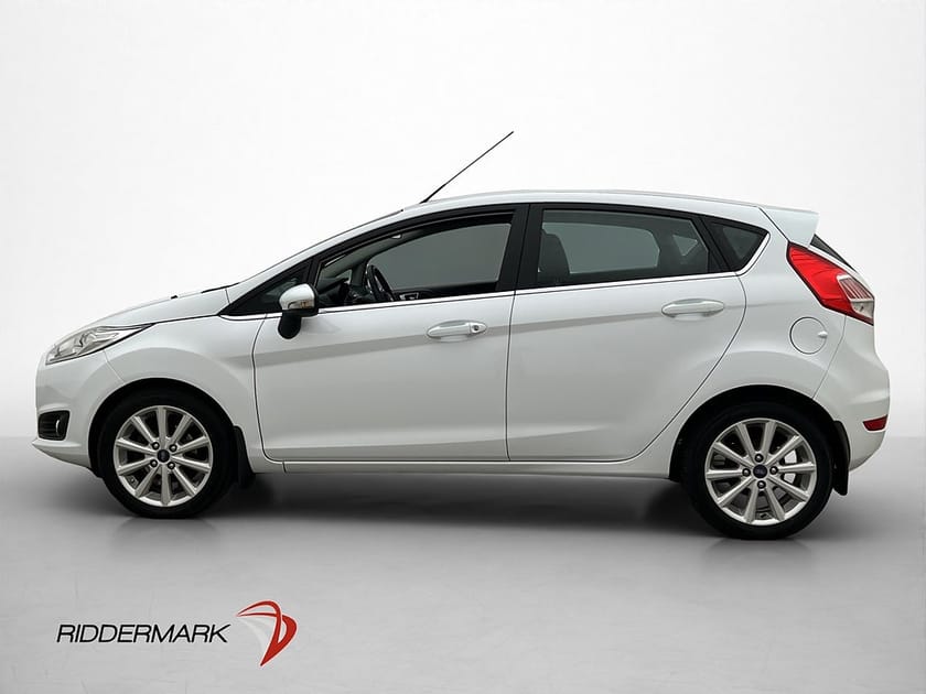 Bild 4 av Ford Fiesta 1.0 EcoBoost 100hk Titanium Bluetooth Farthåll.