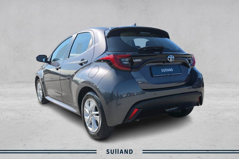 Bilde 3 av Toyota Yaris Hybrid // R.kam // DAB+ // 2 hjulsett // S.historikk