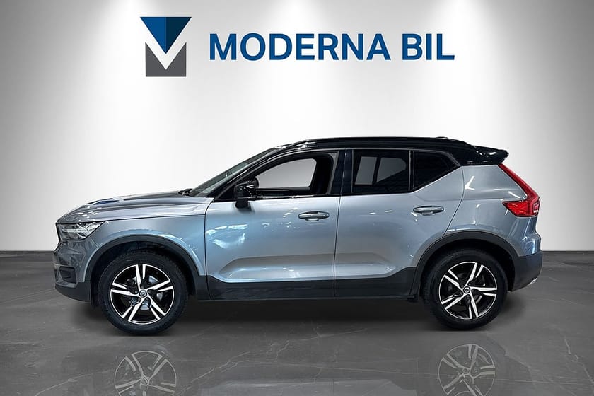 Bild 3 av Volvo XC40 T3 R-Design Panorama Värmare 156hk