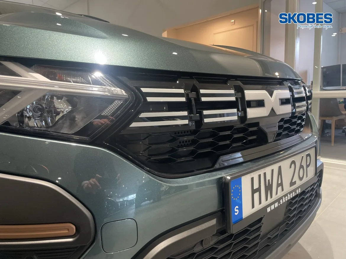 Dacia Jogger 7-sätes HYBRID 140
