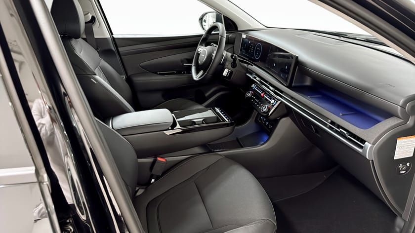 Bild 3 av Hyundai Tucson PHEV 4WD Essential - Plug-in Hybrid - AWD (Fyrhjulsdrift)