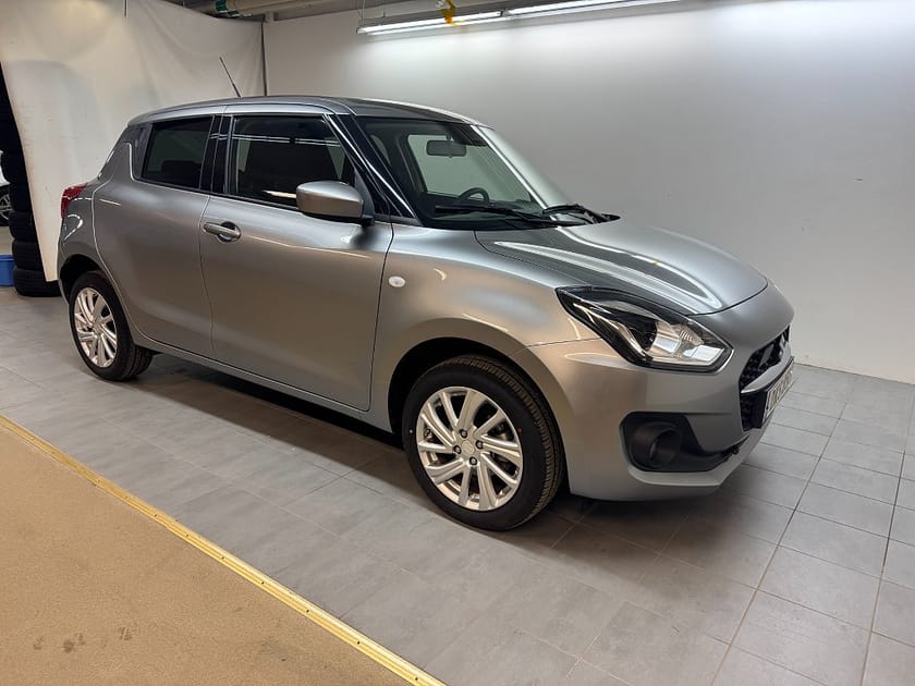 Bild 2 av Suzuki Swift Hybrid AllGrip 1.2 Select 4x4 FL Endast 486 mil