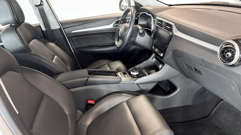 Bild 3 av MG ZS EV LUXURY 45 KWH