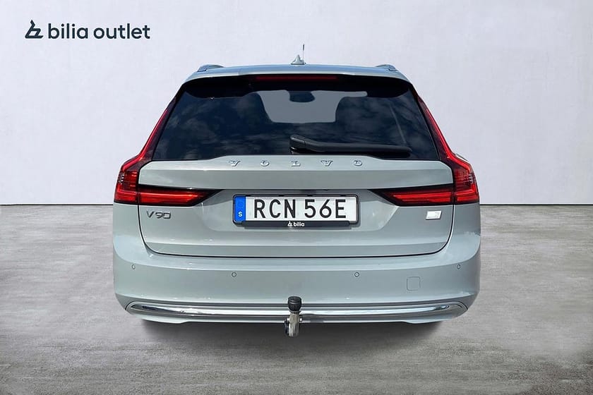 Bild 5 av Volvo V90 Recharge T6 AWD Core Ed. 350hk Drag Värmare Kamera MOMS