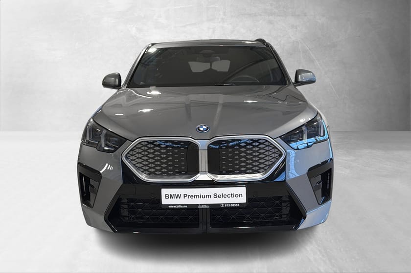 Bilde 2 av BMW iX2 xDrive30 M-Sport fully Adcruise krok elsete HUD