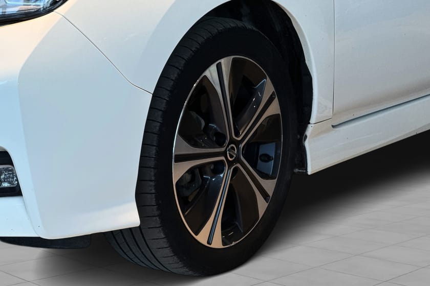 Bilde 5 av Nissan Leaf 360kam/Økonomisk liten bil!