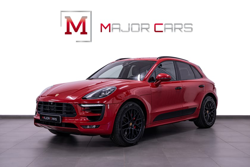 Bild 1 av Porsche Macan GTS Chrono Alcantara 18-Vägs BOSE Luft-F 360° PTVP Drag