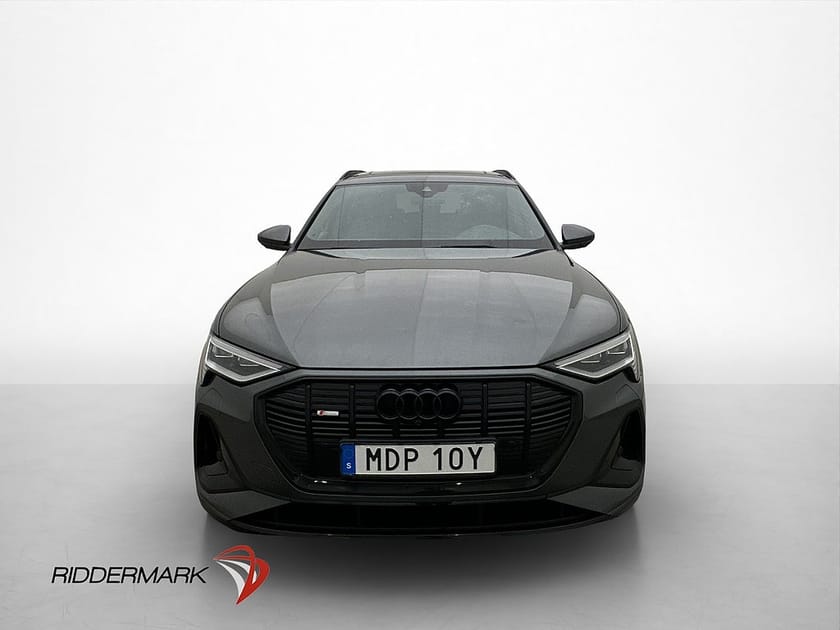 Bild 2 av Audi e-tron 55 quattro Q S-Line Panorama Luftfjä 360° B&O Drag MOMS