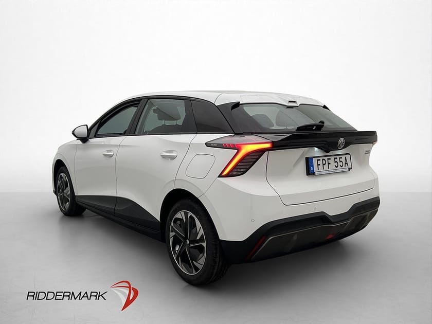 Bild 5 av MG 4 Electric Standard Range 51 kWh Kamera CarPlay MOMS