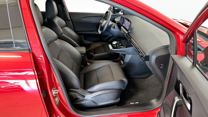 Bild 3 av MG 4 Electric Long Range Luxury  / 360° / CarPlay