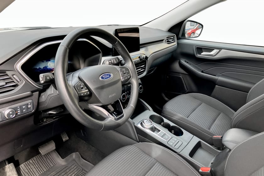Bild 5 av Ford Kuga Plug-In Hybrid E-CVT 225hk