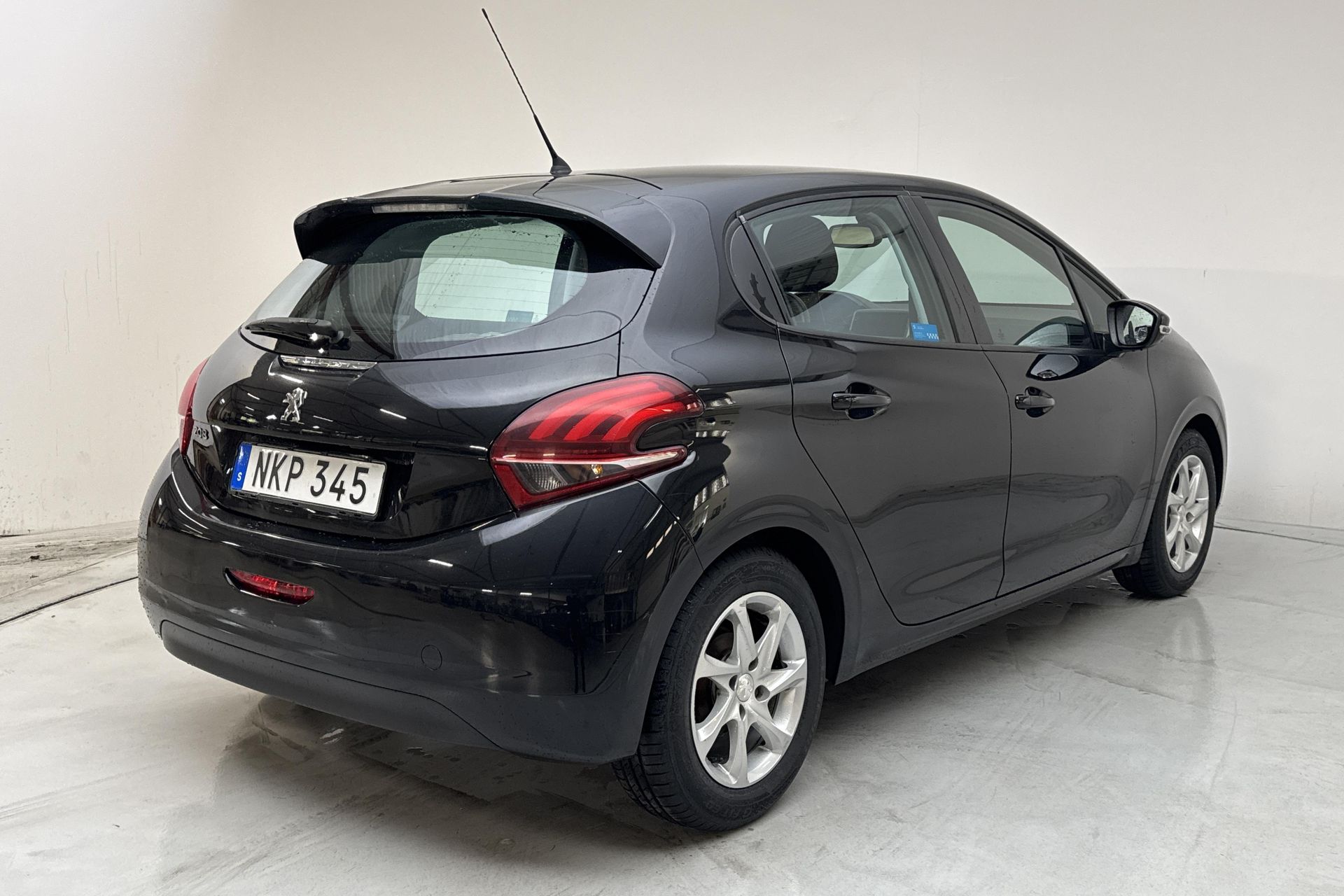 Peugeot 208 1.2 PureTech 82 2018, bild 3/10