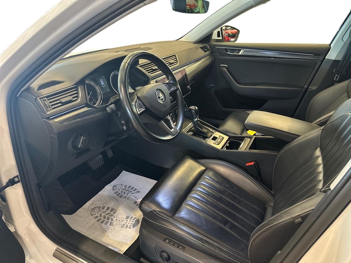 Škoda Škoda Superb iV Kombi — bild 10