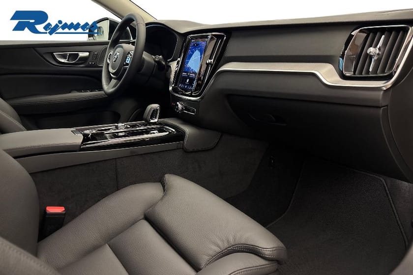 Bild 5 av Volvo V60 T6 Plus Dark Nordic Edition