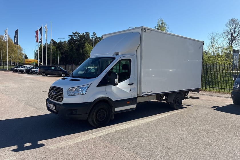 Bild 2 av Ford Transit 350 Chassi Cab Volymskåp/Bakgavellift