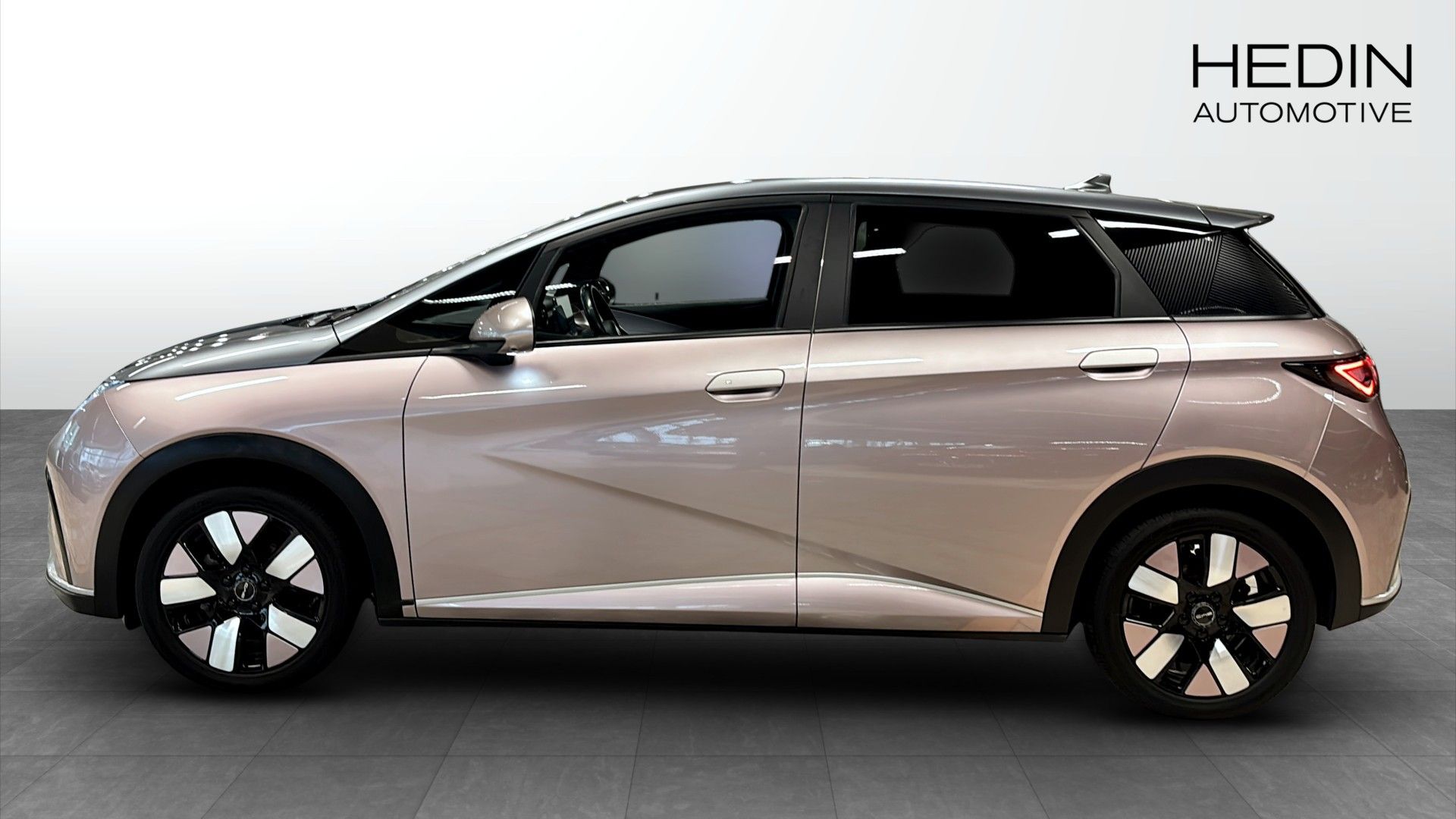 BYD Dolphin DESIGN 2023, bild 6/10