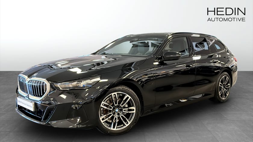 Bild 1 av BMW 530e xDrive Touring M Sport Active Edition Tonat Rattvärme