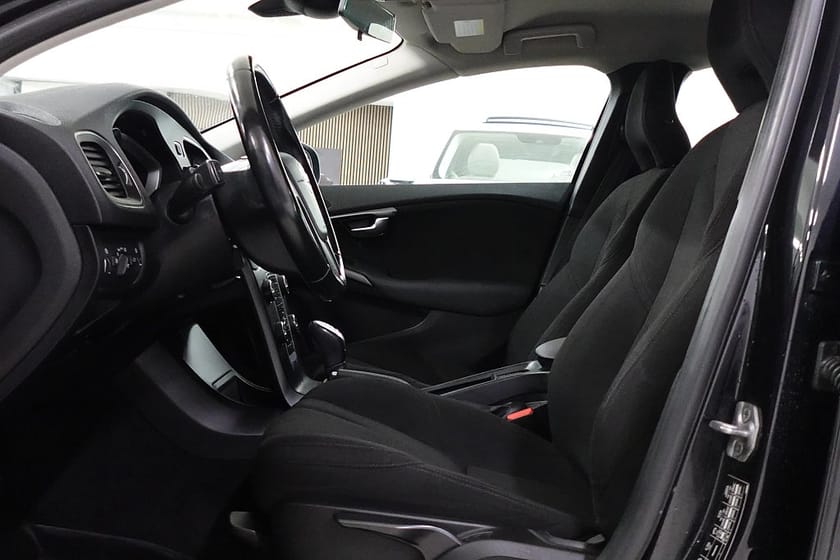 Bild 4 av Volvo V40