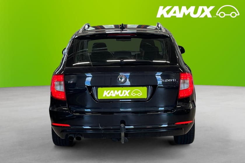 Bild 5 av Škoda Superb Kombi 2.0 TDI Drag Navi P-sensor bak 140hk