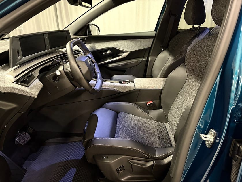Bild 5 av Peugeot 3008 Hybrid 145