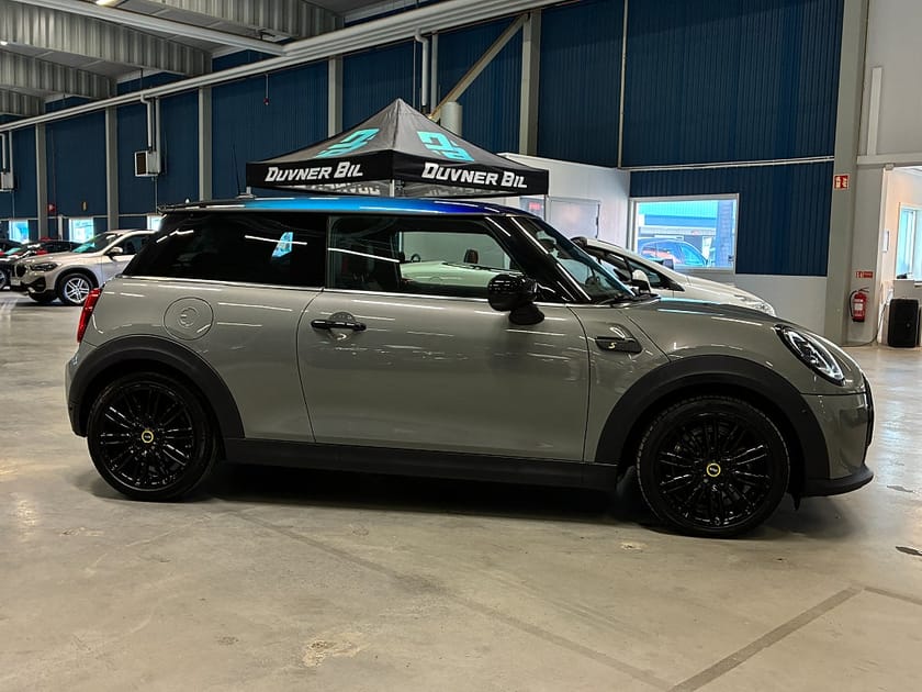 Bild 2 av MINI Cooper SE Experience Multitone | HUD | H/K | Carplay
