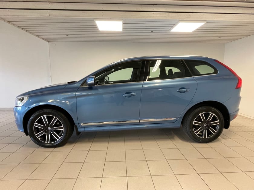 Bild 2 av Volvo XC60 D4 AWD Classic Summum Drag Nav
