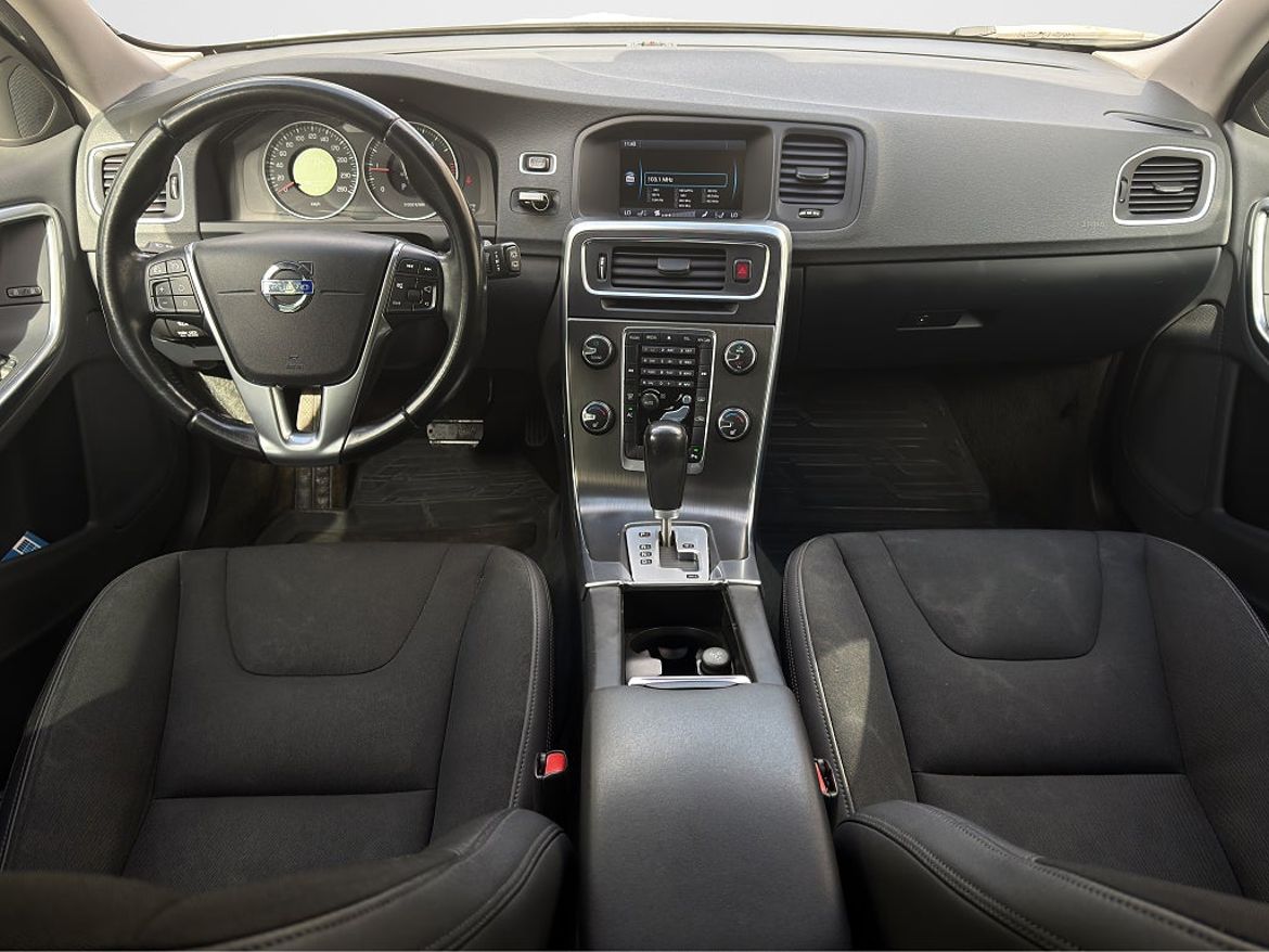 Volvo V60, bild 11 av 16