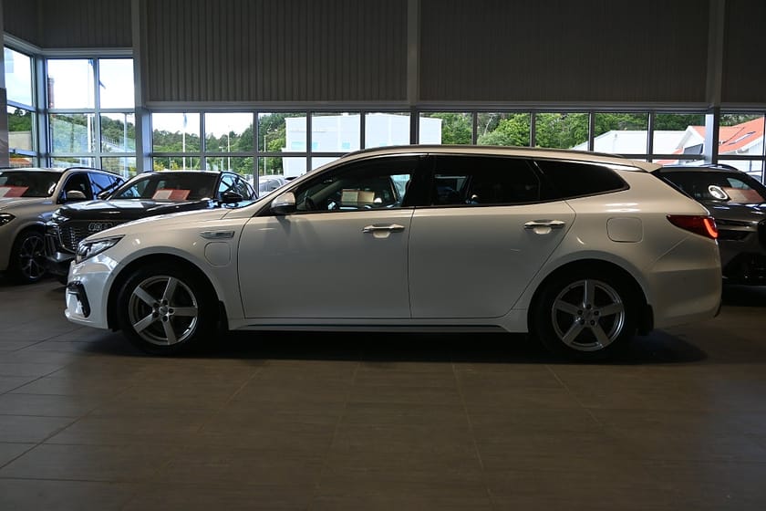 Bild 2 av Kia Optima Sport Wagon Plug-in Hybrid Advance Plus 2