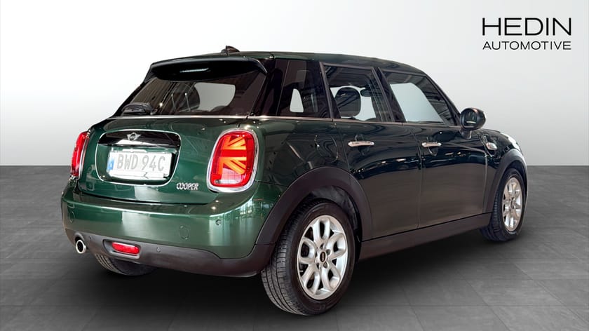 Bild 2 av MINI Cooper 5-dörrar 136 hk PDC / Automat
