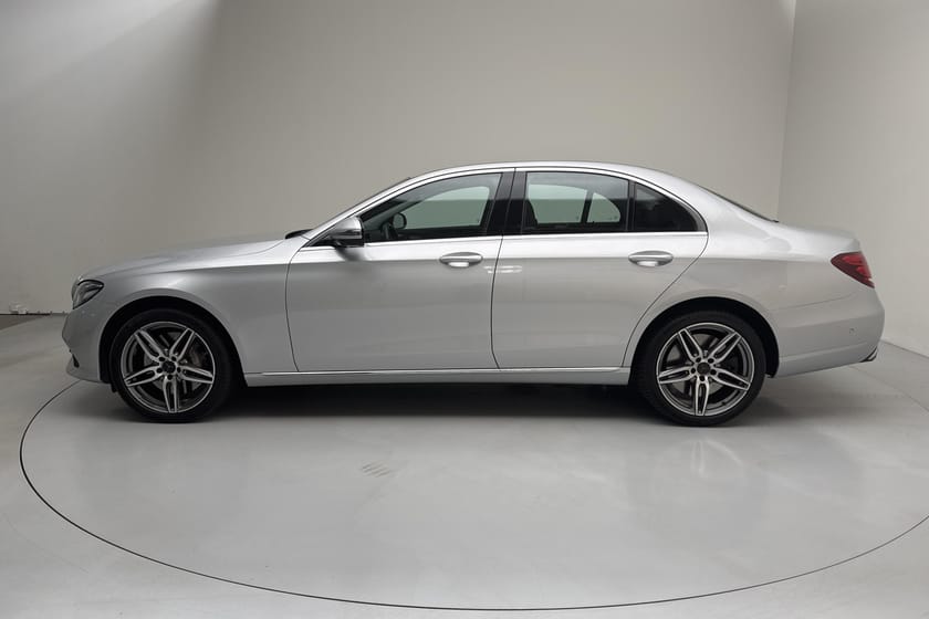 Bild 2 av Mercedes-Benz E 400 4MATIC Sedan W213 (333hk) Avantgarde