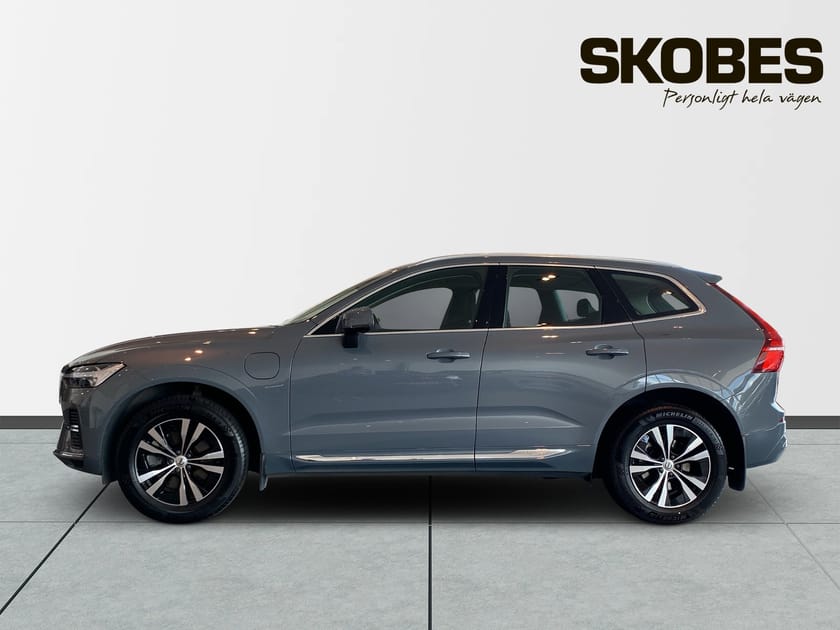 Bild 5 av Volvo XC60 Recharge T6 Inscription Expression Drag, H/K Ljud, Navi, Park.kamera